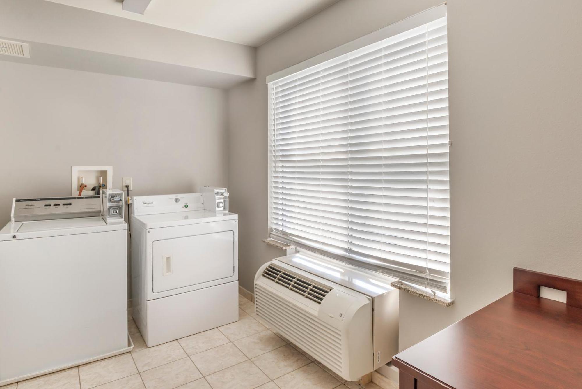 Country Inn & Suites By Radisson, Ashland - Hanover, Va Dış mekan fotoğraf